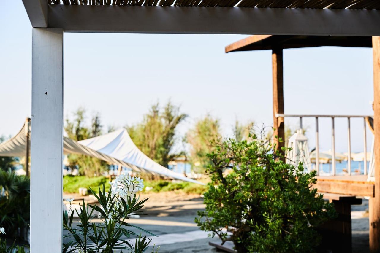 Hotel Enterprise Montalto di Castro Bagian luar foto